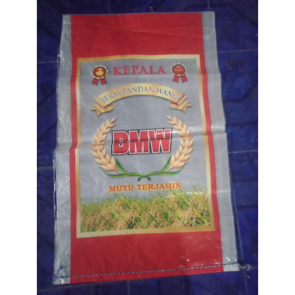 karung bekas beras laminasi (25kg) isi 25pcs