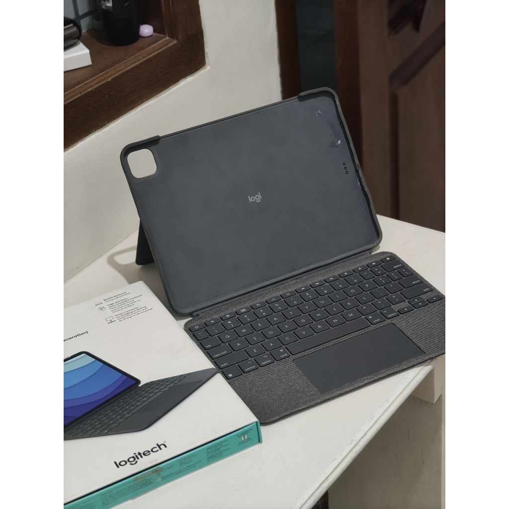 Keyboard Logitech iPad Pro/air 11 inch