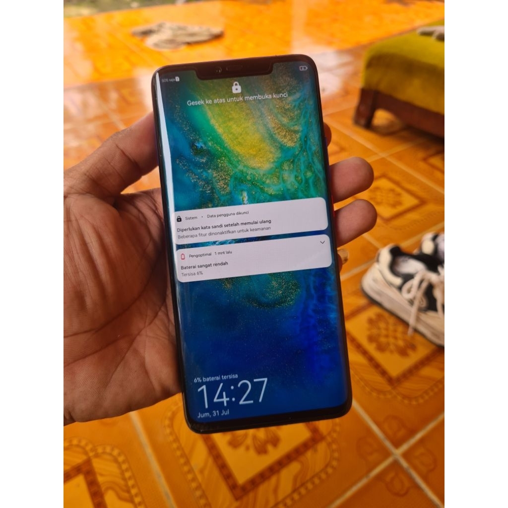 huawei mate 20 pro (minus mesin mati)