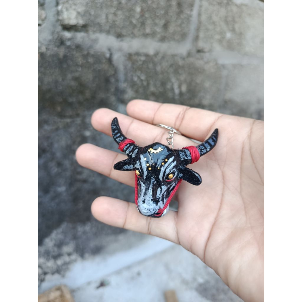 miniatur bantengan keboan gantungan kunci