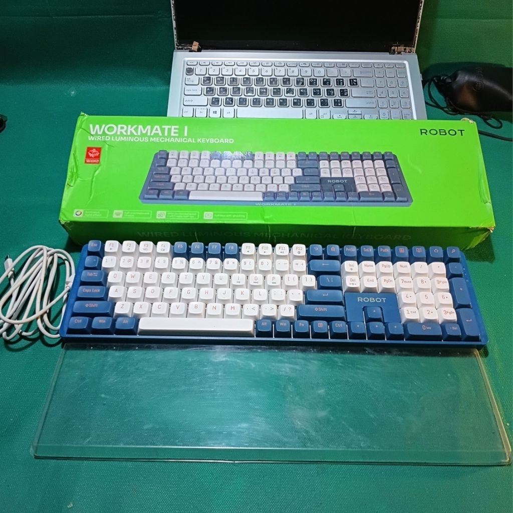 Robot Workmate 1 Red Switch Mechanical Gaming Keyboard Second