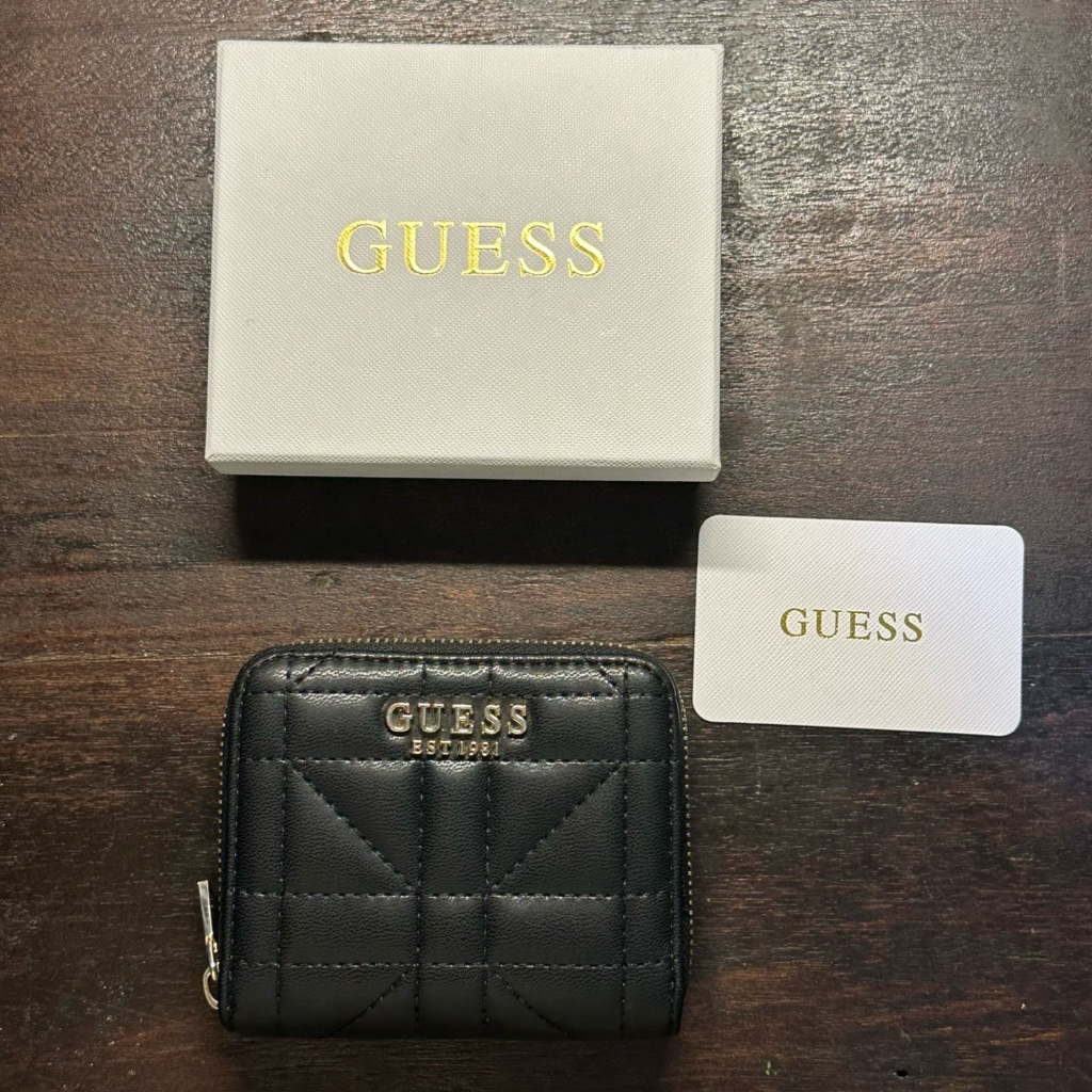 guess wallet