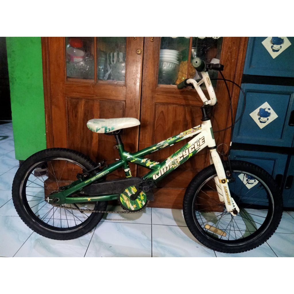 SEPEDA ANAK UKURAN 18 SEKEN