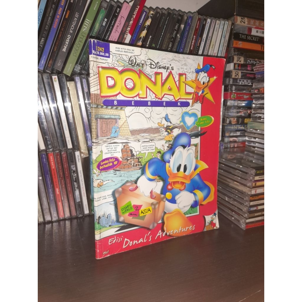 Album komik Donal Bebek Edisi Donald's Adventures