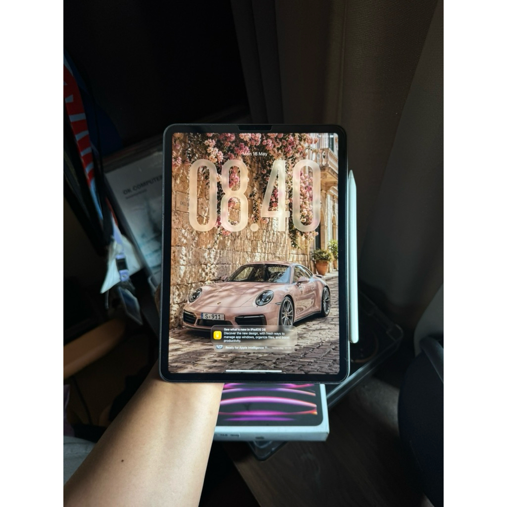 ipad pro gen 4 M2 128gb wifi only + apple pencil gen 2