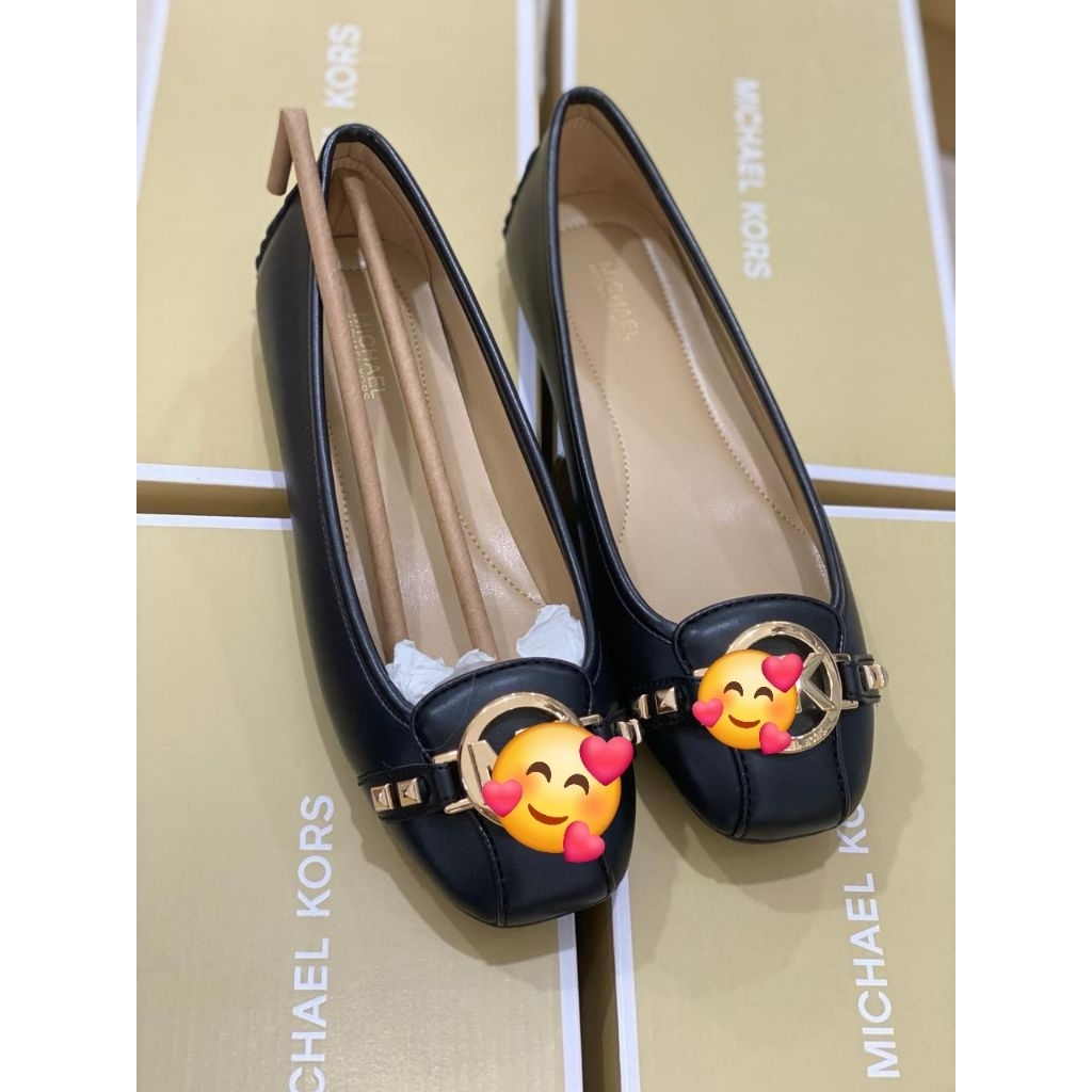 ready mk fulton black studs new