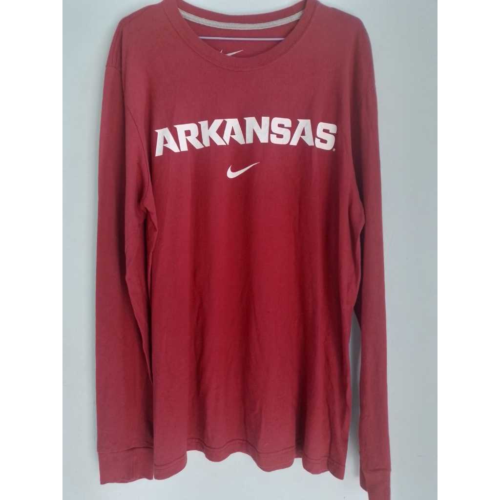 Kaos Pria - Preloved