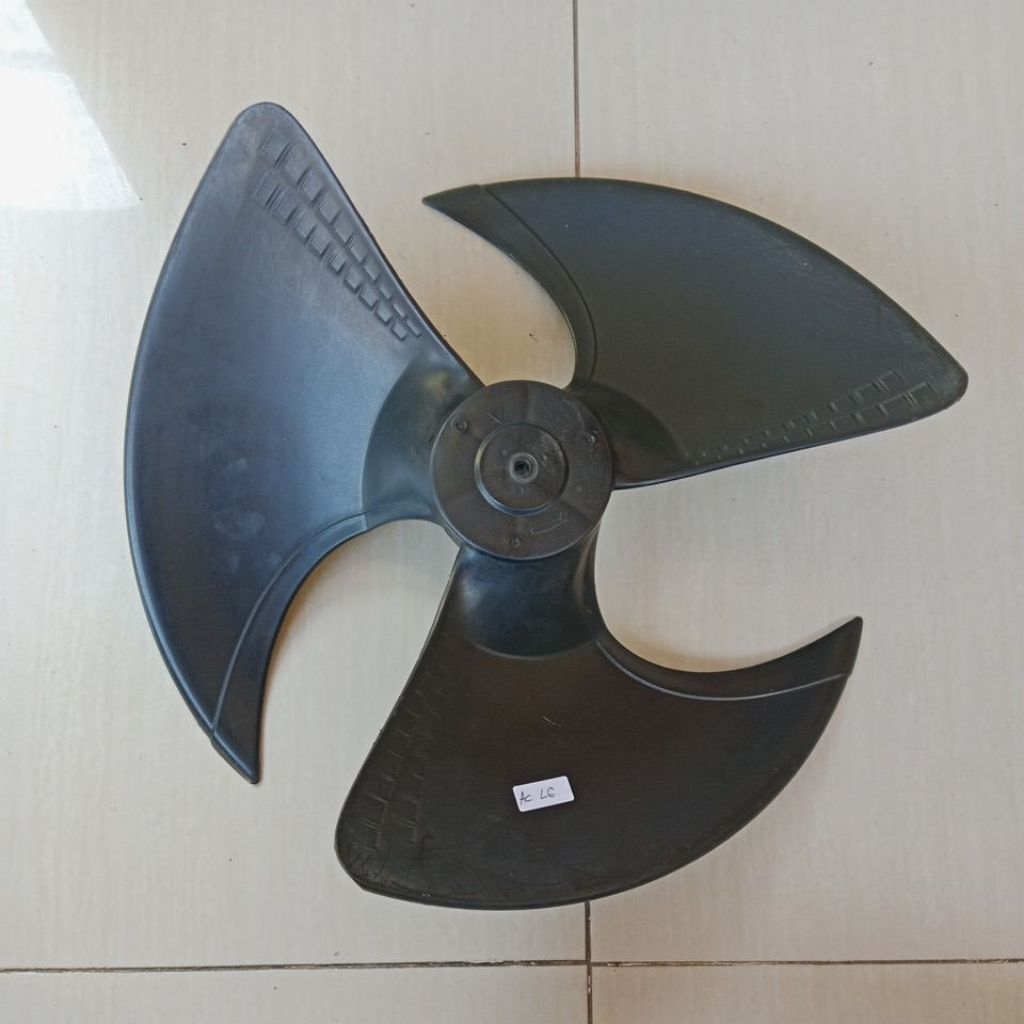 baling baling ac lg inverter 3/4 pk bekas pakai