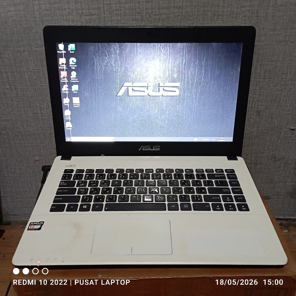 Laptop Asus X452E AMD windows 10 prosesor E2 Ram2gb DDR3 Hrd500gb Lcd14in Mesin normal tested minus 