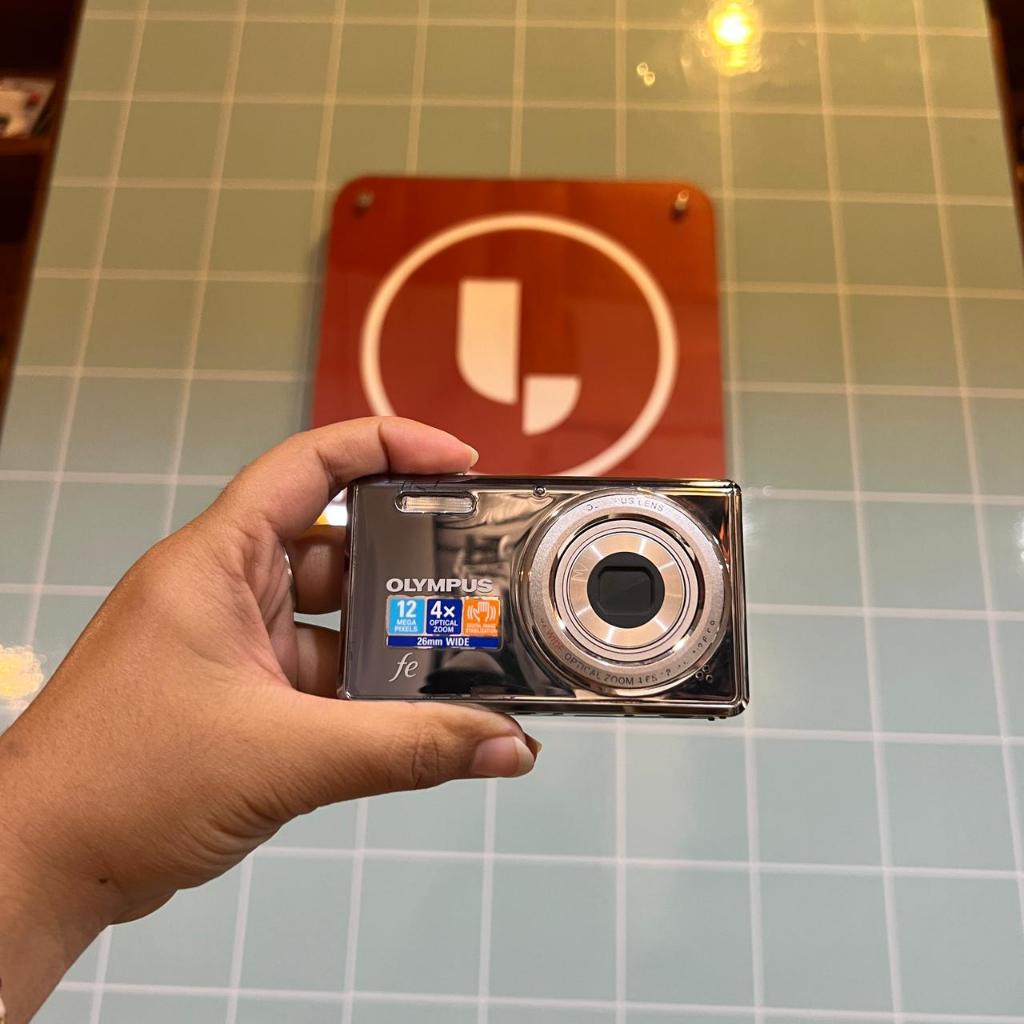 OLYMPUS FE 4000