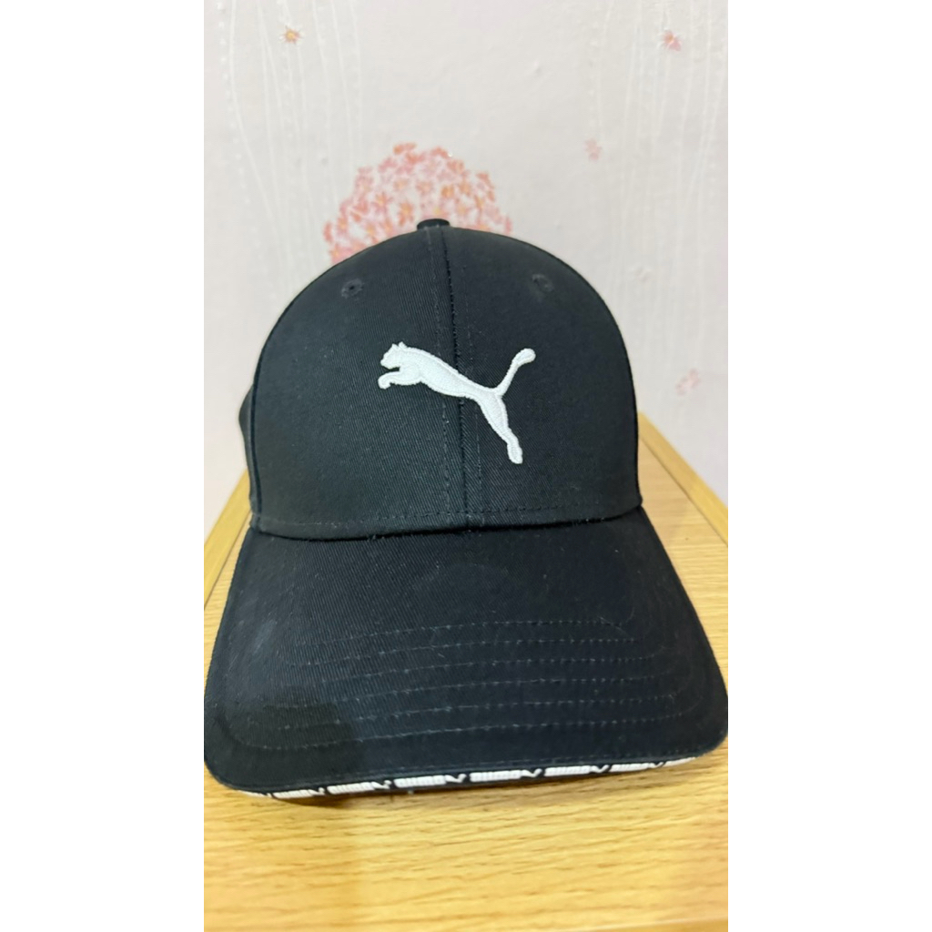 Preloved Topi puma