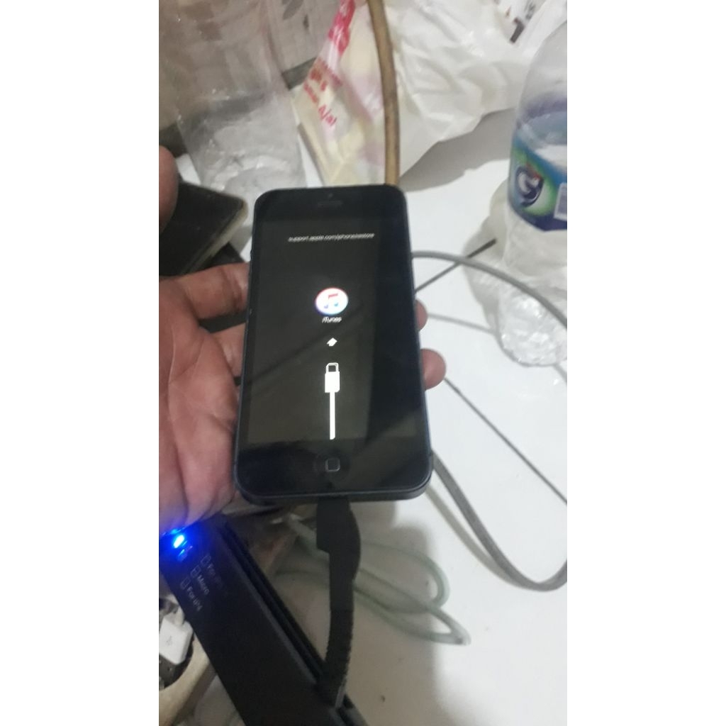 iphone 5s minus baca deskripsi