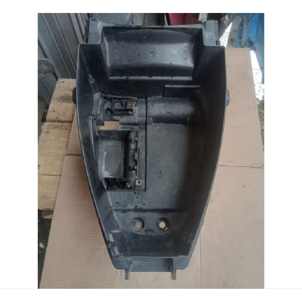 box bagasi/bok helm bagasi motor Yamaha Mio m3-mio Z tinggal pasang original copotan