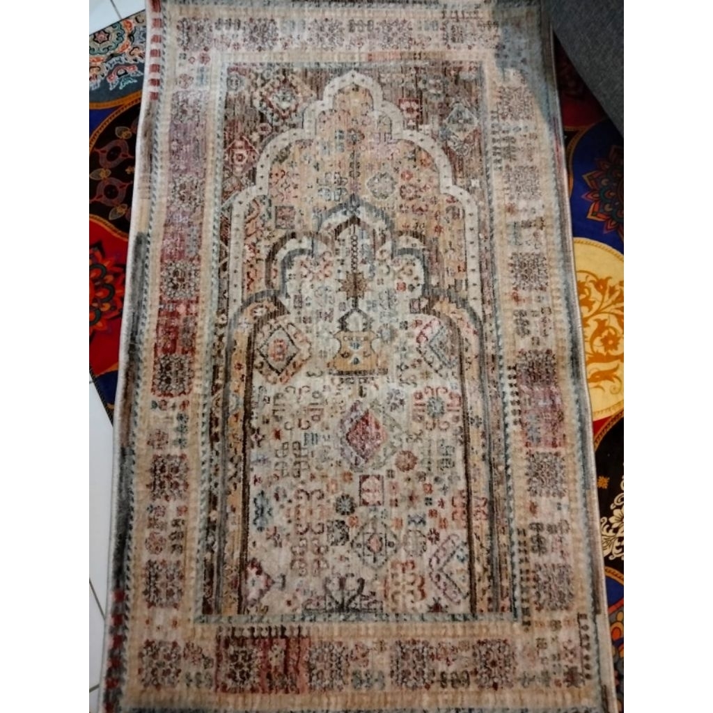 Sajadah karpet Turki