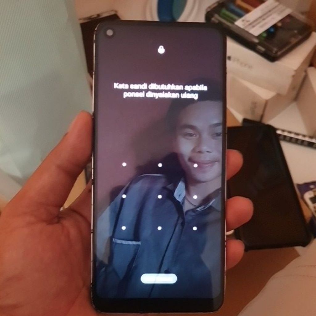 realme 10 minus pola