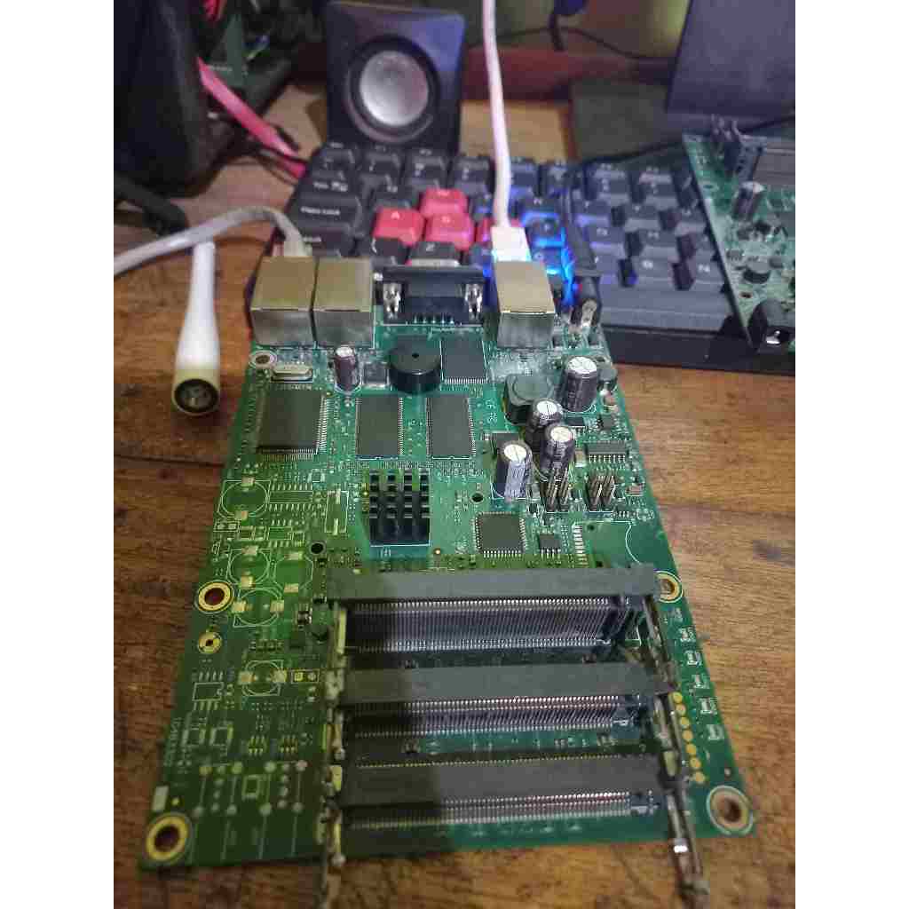 Mikrotik RB433_Bisa Management Hotspot