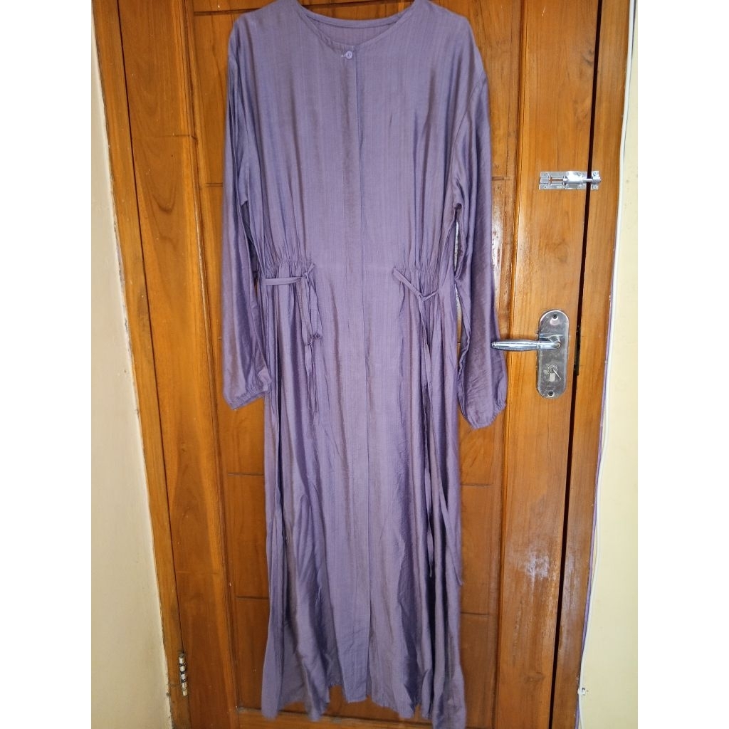 preloved gamis ungu