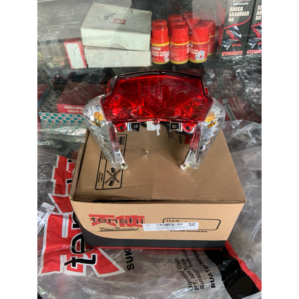 LAMPU BELAKANG LAMPU STOP VARIO TECHNO 125