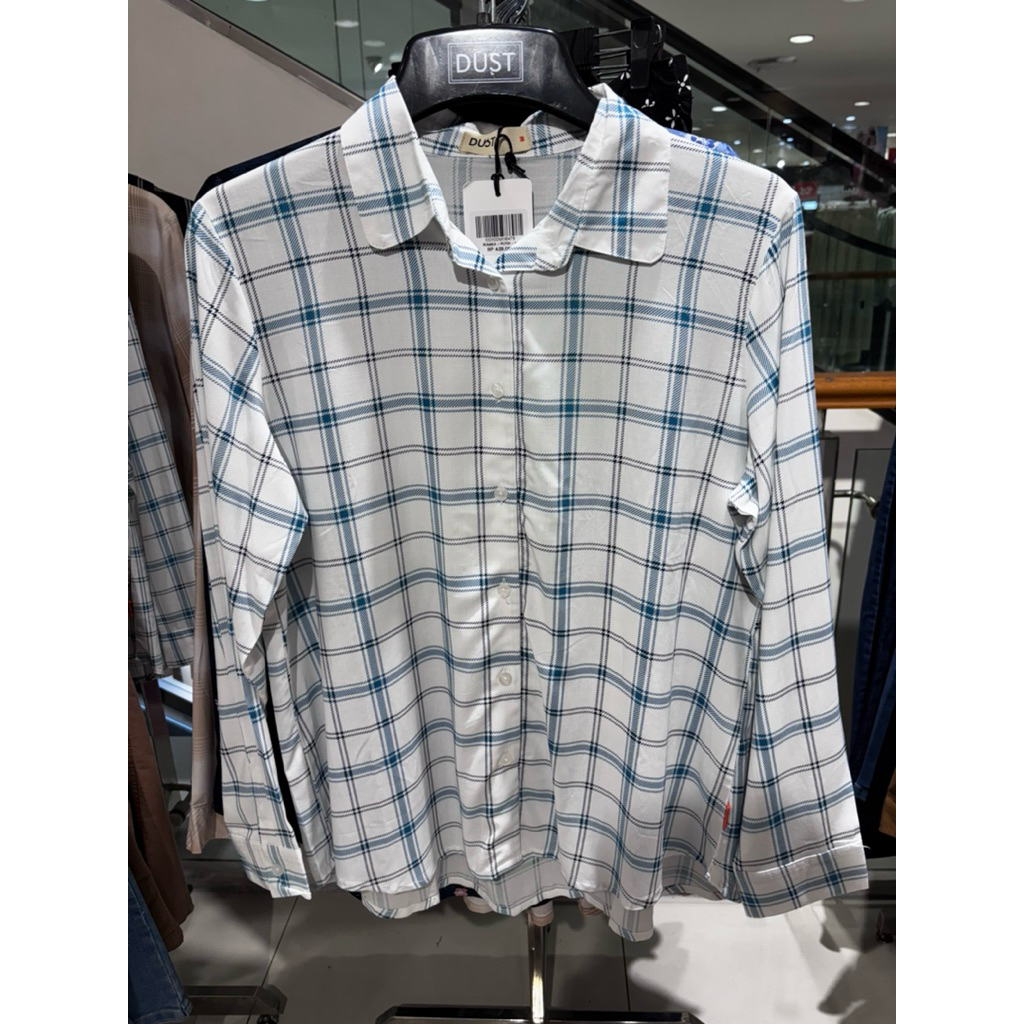 Kemeja Motif kotak-kotak Brand Dust