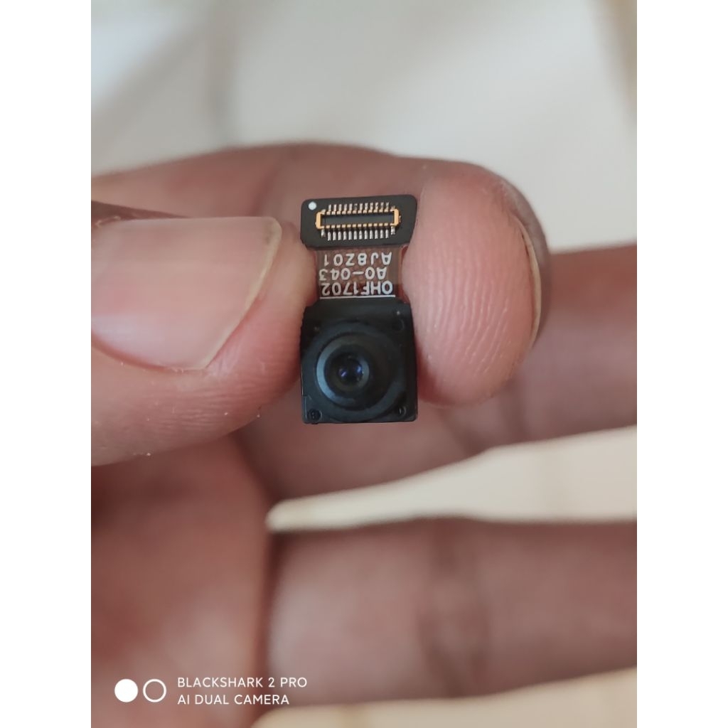 KAMERA DEPAN REALME 5 / 5i BEKAS COPOTAN