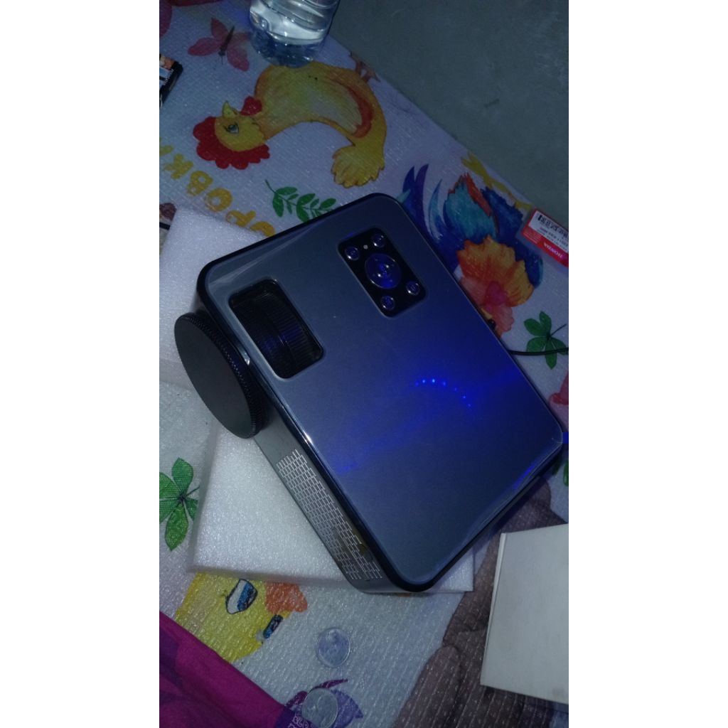 led projector merk cheerlux