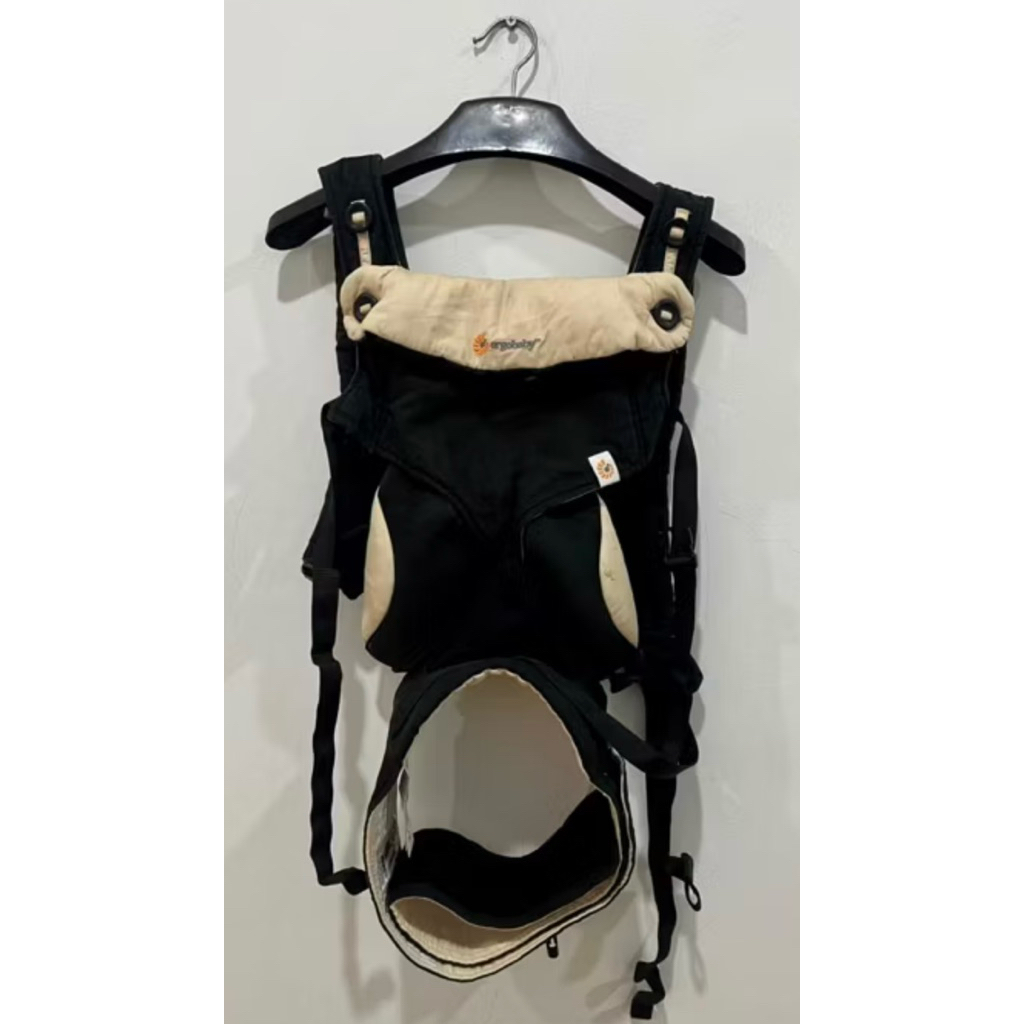 Ergobaby Gendongan Bayi Baby Carrier Ergo baby