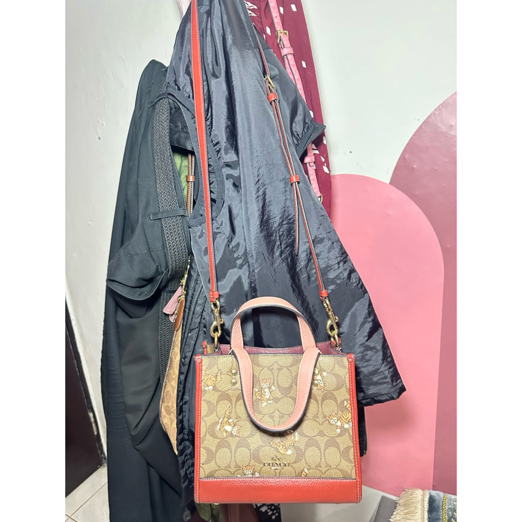 preloved coach demsey 22 signature