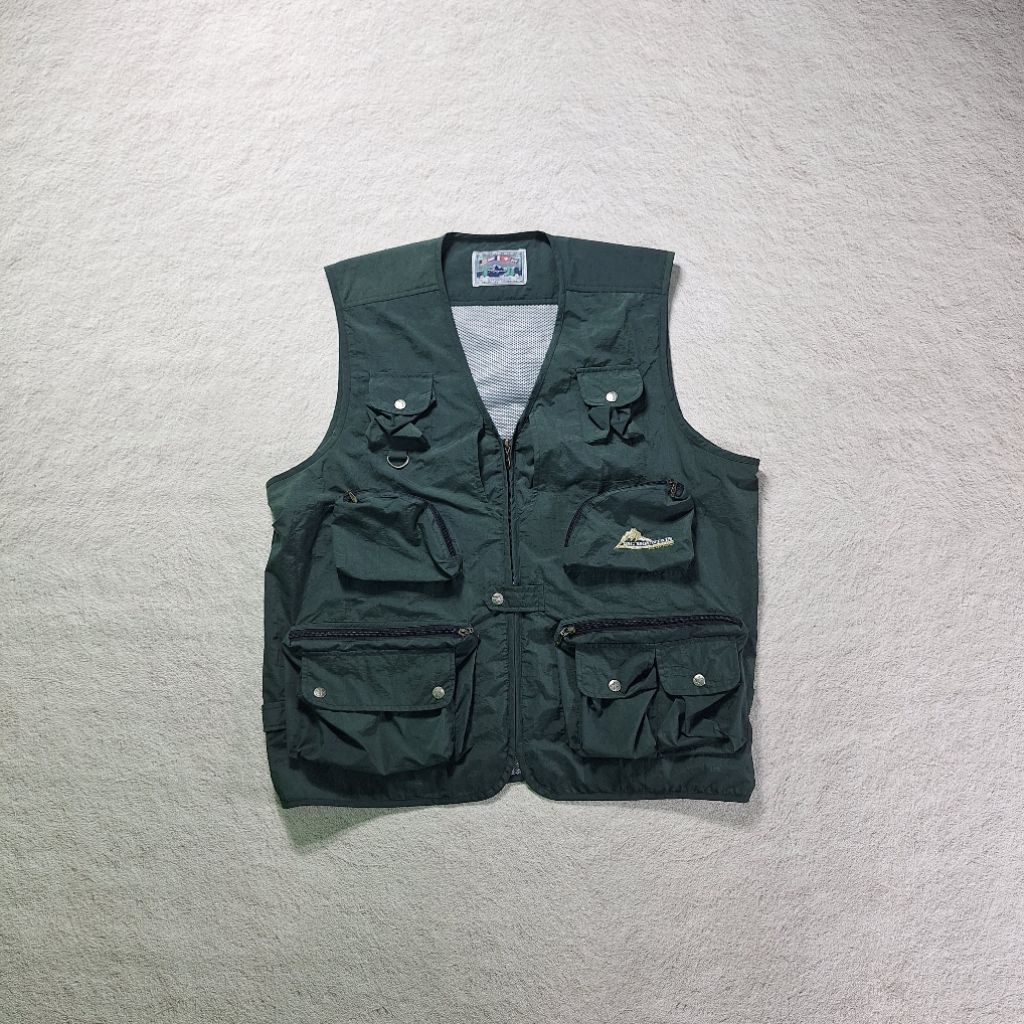 Vest Multi Pocket Big Mountain not TNF Preloved