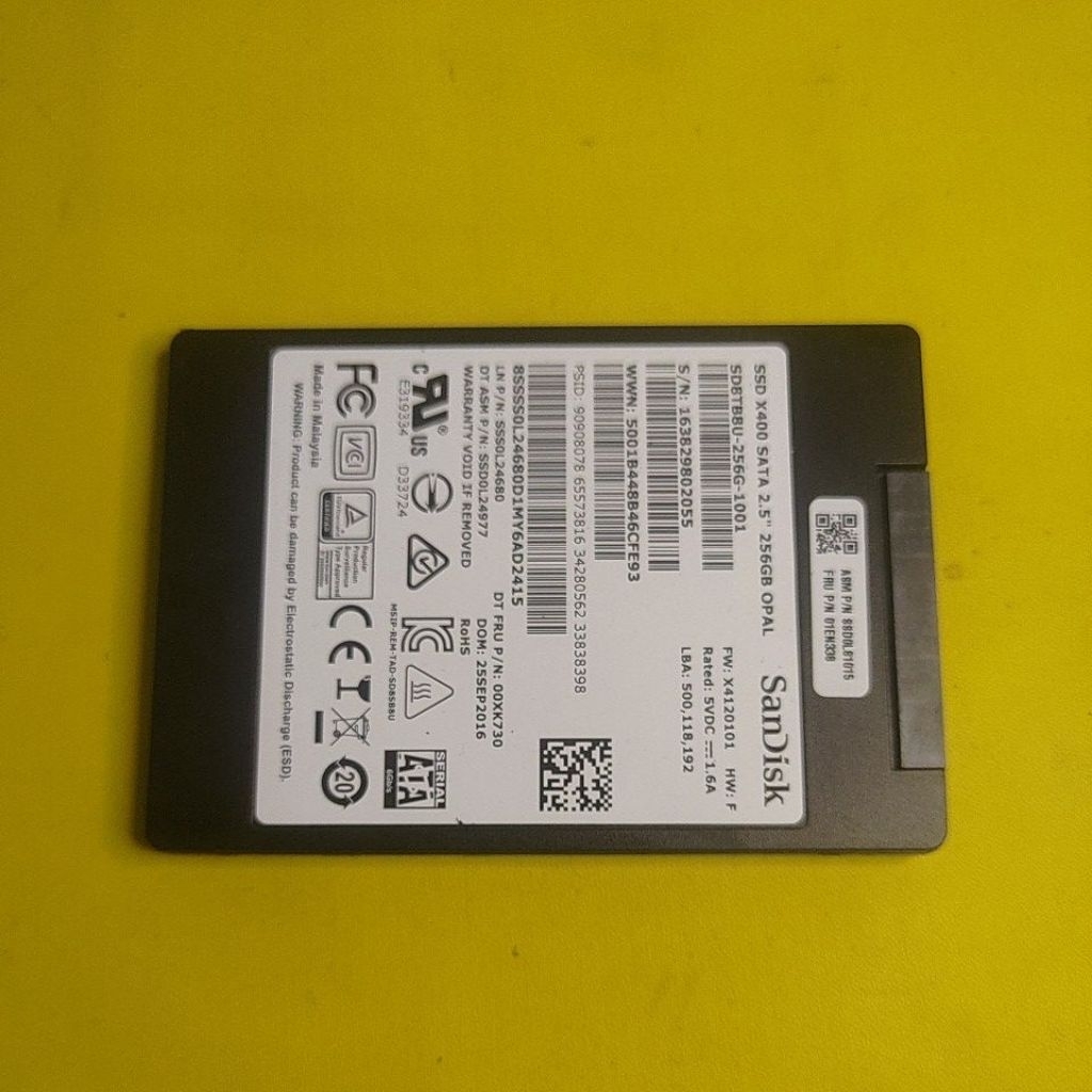 SSD 256 SSD SANDISK  terinstall windows 10 murah berkualitas