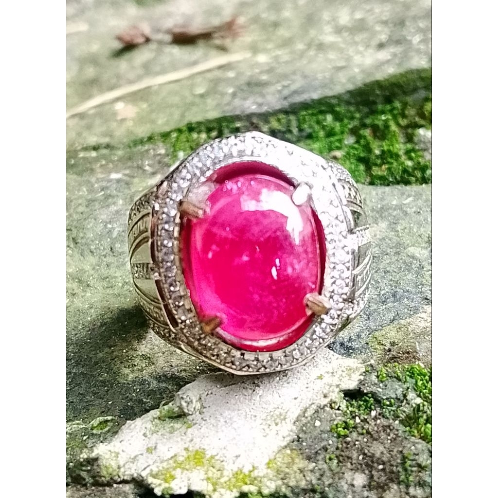 cincinbatu permata ruby  pigeon blood+memo