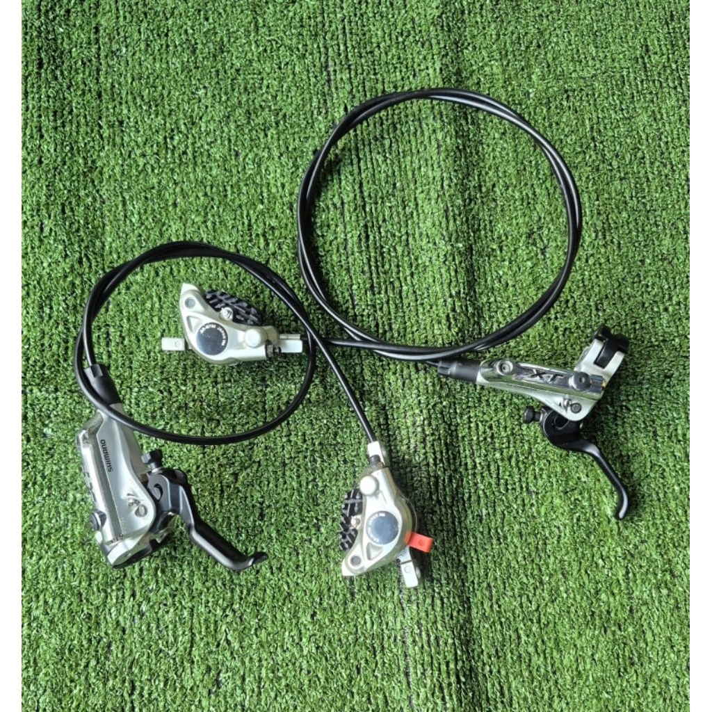 Brakeset Rem Hydraulic SHIMANO DEORE XT M785 Original Secons Mulus Like New Fungsi Normal Japan