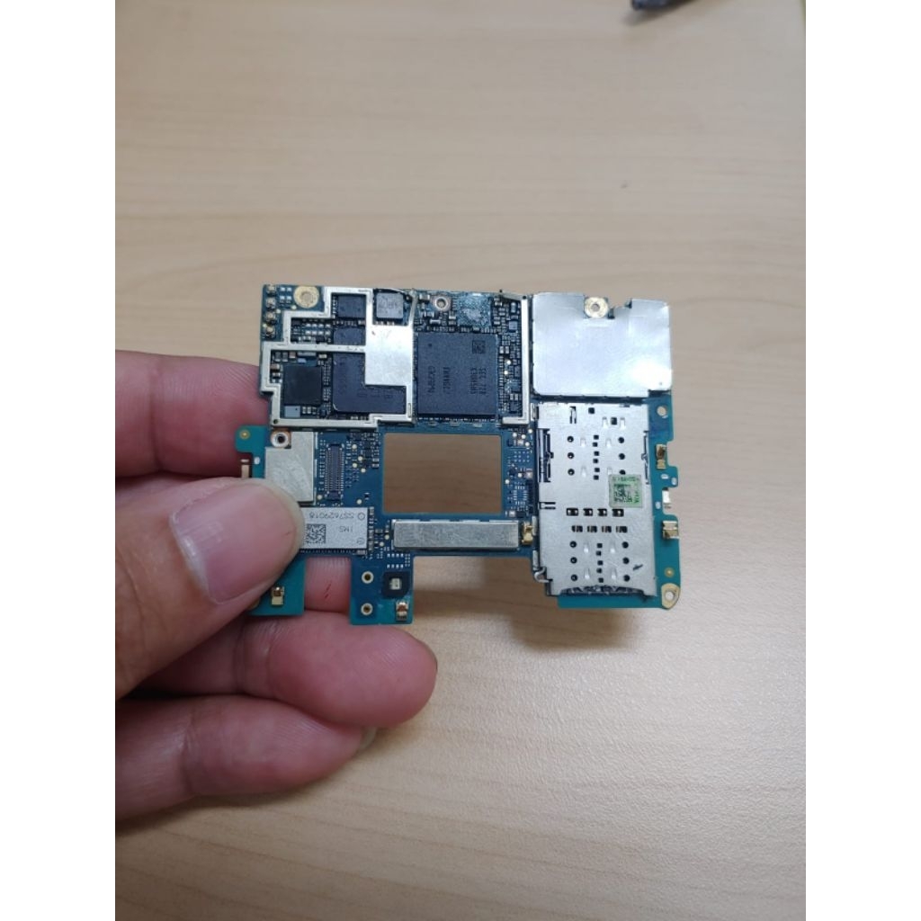 Mesin HTC U11+