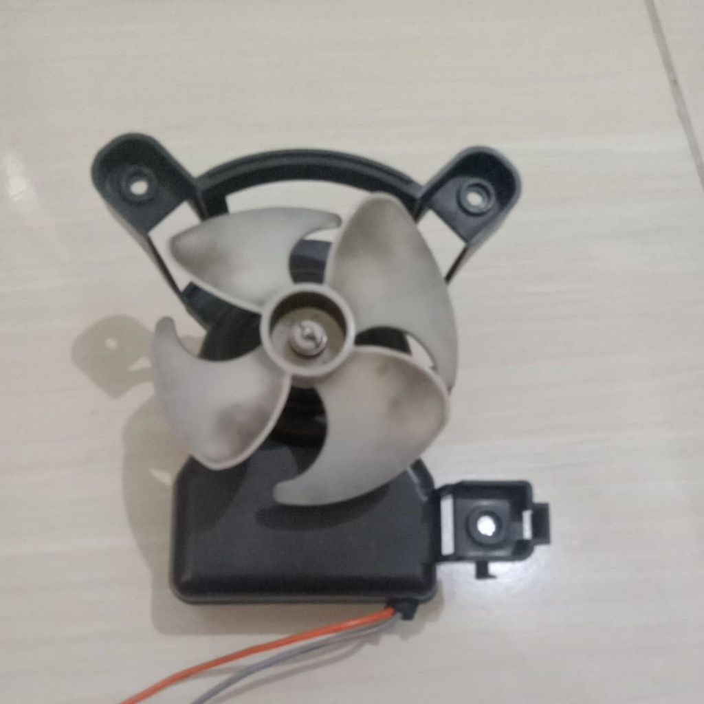 kipas kulkas Sharp 2 pintu