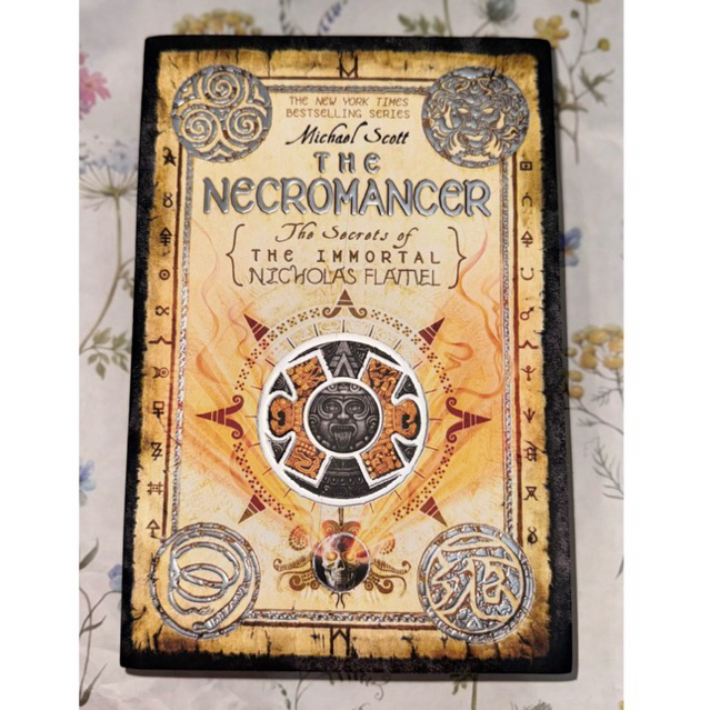 [PRELOVED] Buku Novel The Necromancer - The Secret of The Immortal Nicholas Flamel - Michael Scott