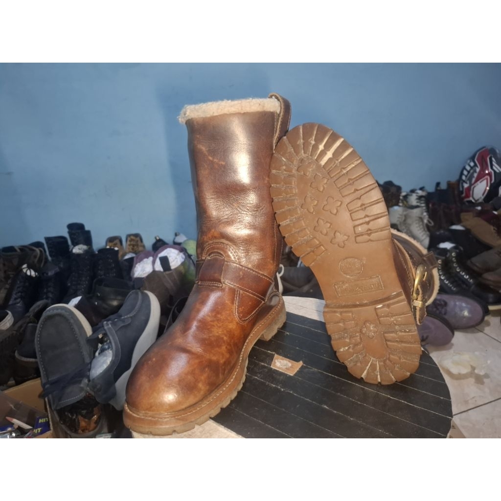 Sepatu Boots Second Timberland Size 39
