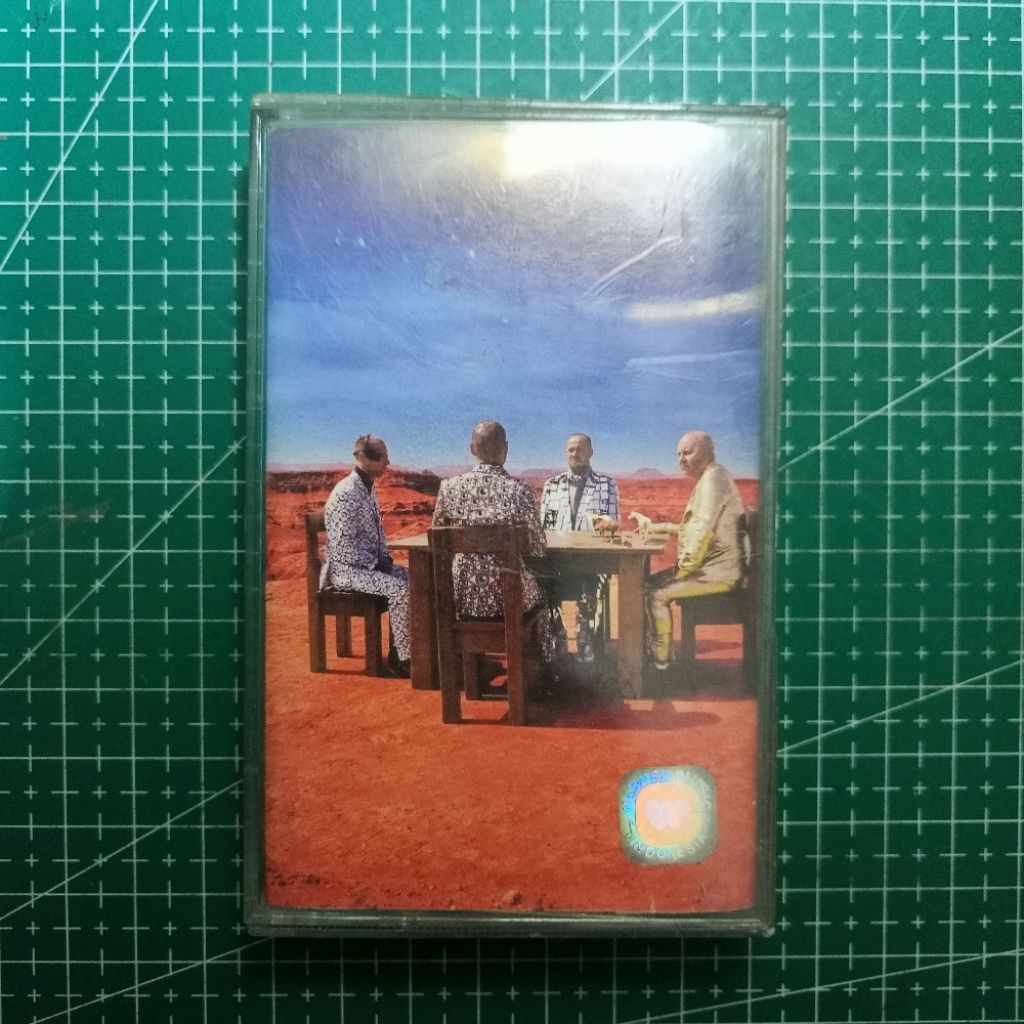 Kaset Muse - Black Holes & Rev*lations