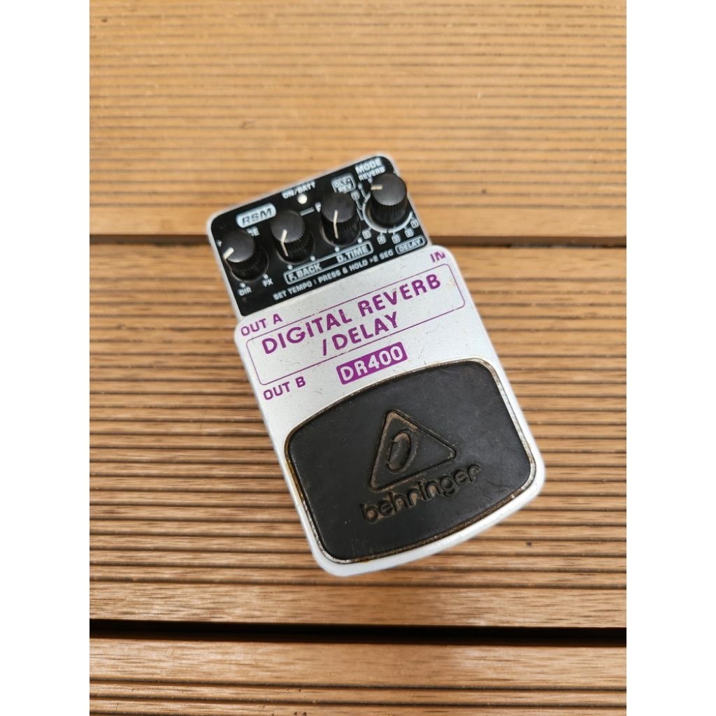 Efek Gitar Behringer Delay Reverb DR400
