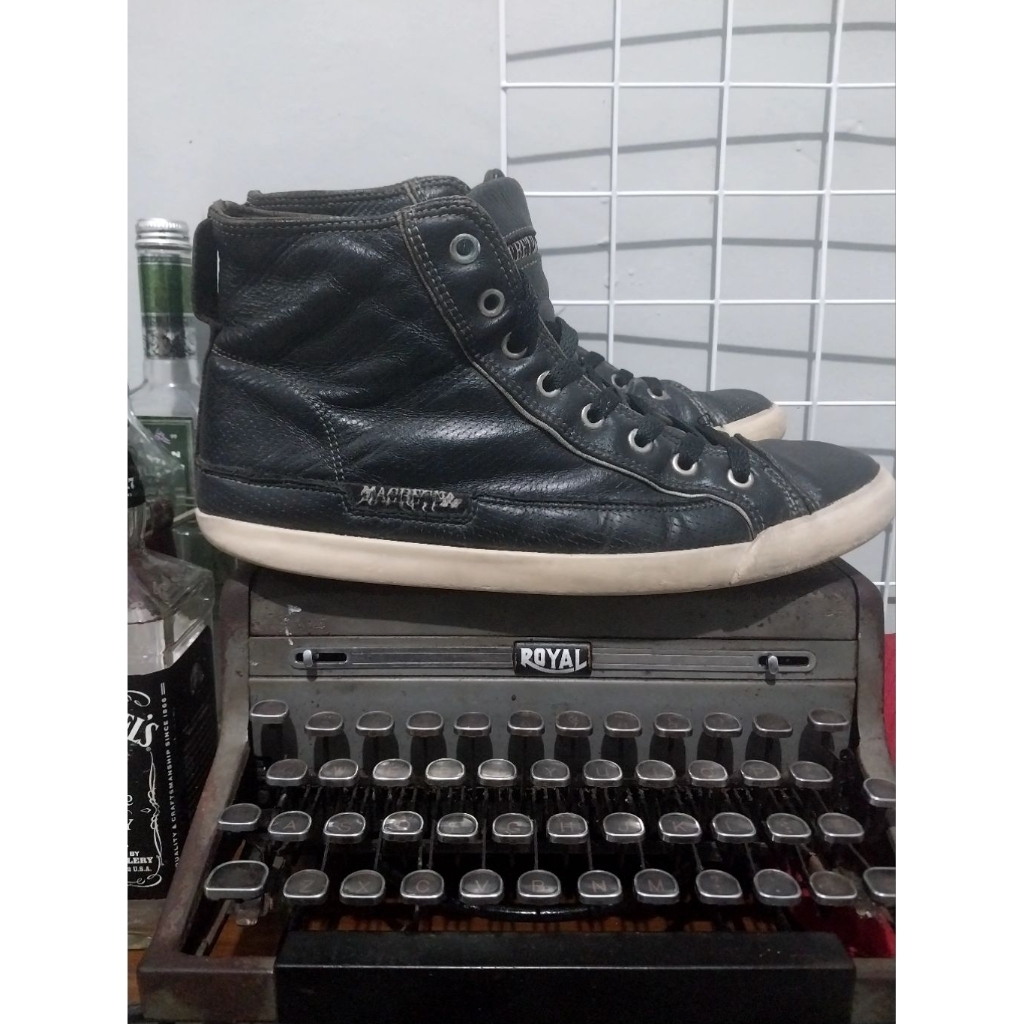 sepatu macbeth scubert bekas second preloved 43
