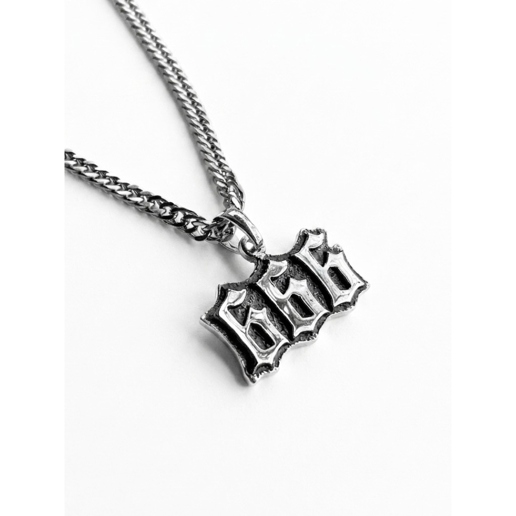kalung 666 satanic