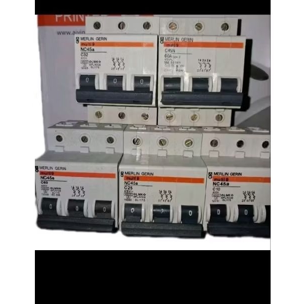 Merlin Gerin MCB NC45 3P Varian Amper 6-63A Original Merlin Gerin untuk Penggunaan Listrik Rumah Tan