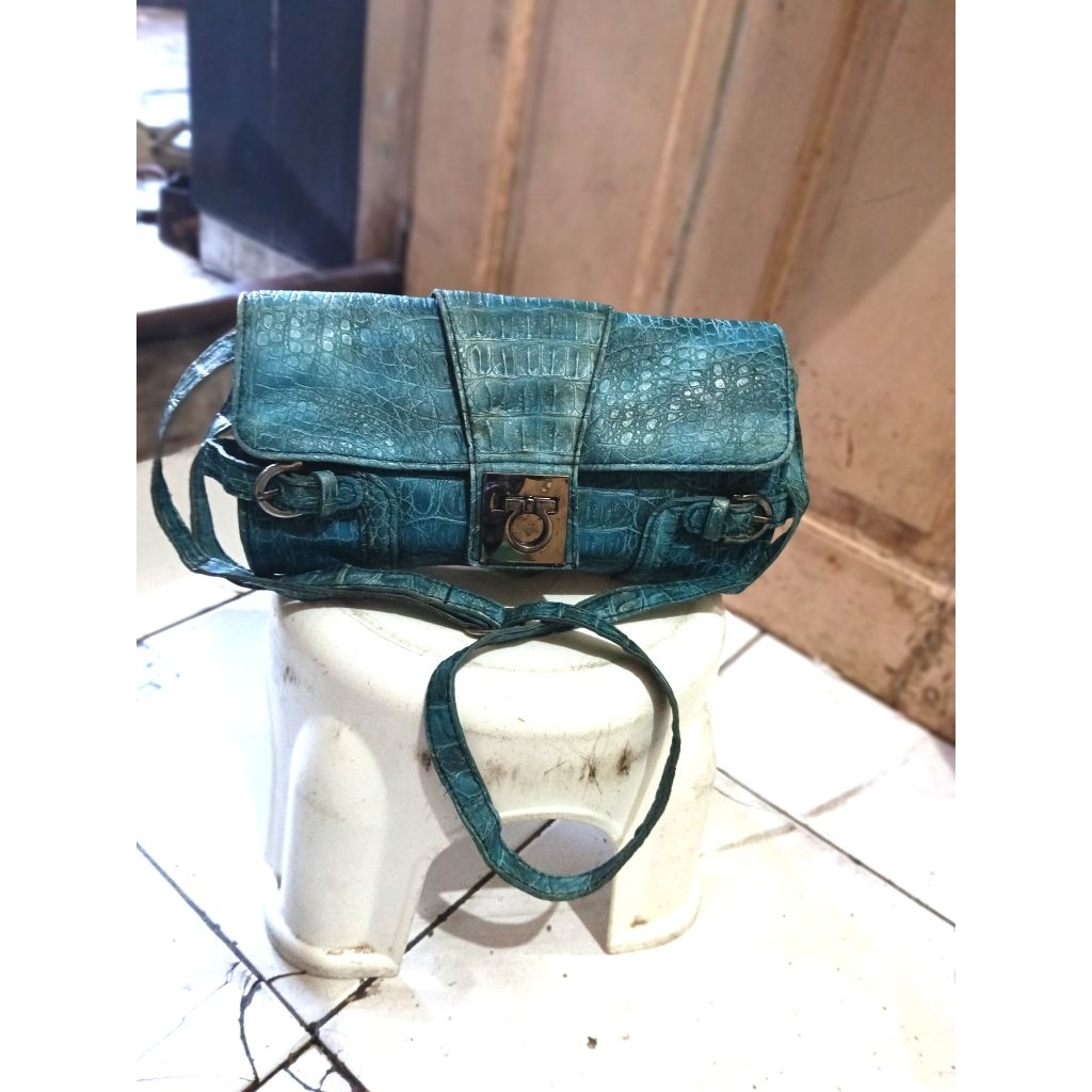 Tas Selempang Second
