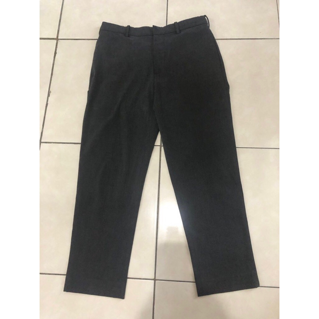 Celana Formal Pria Uniqlo Preloved