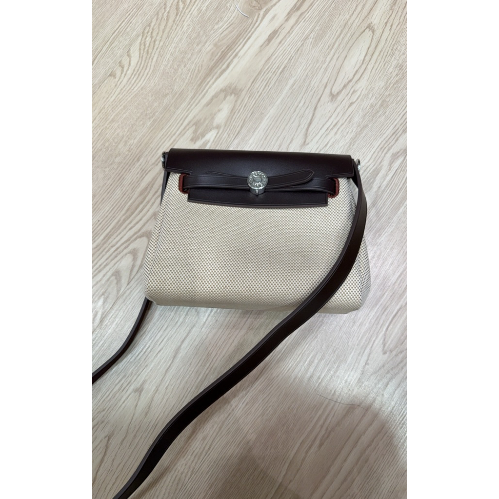 preloved herbag mini