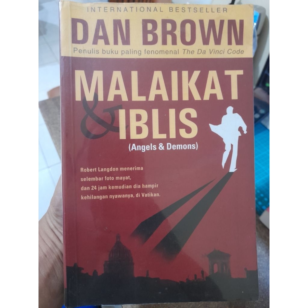 Novel Malaikat dan Iblis Dan Brown