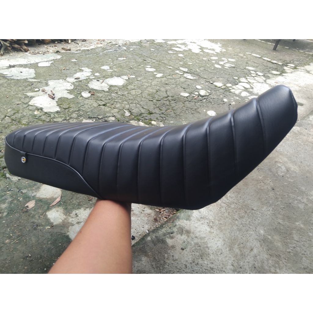 jok custom mbetech satu set Honda win tinggal pasang-jok Honda win