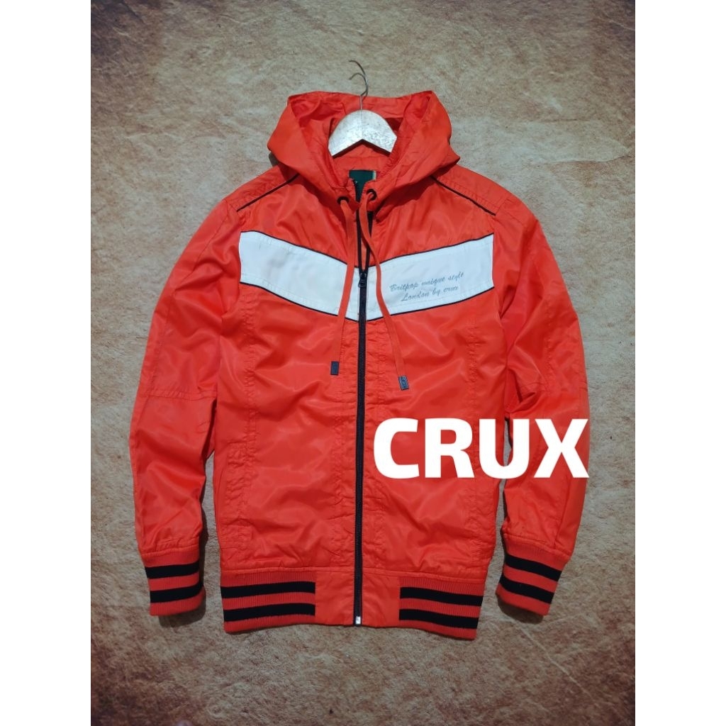 Jaket keren CRUX bahan tebal recomend bekas pakai