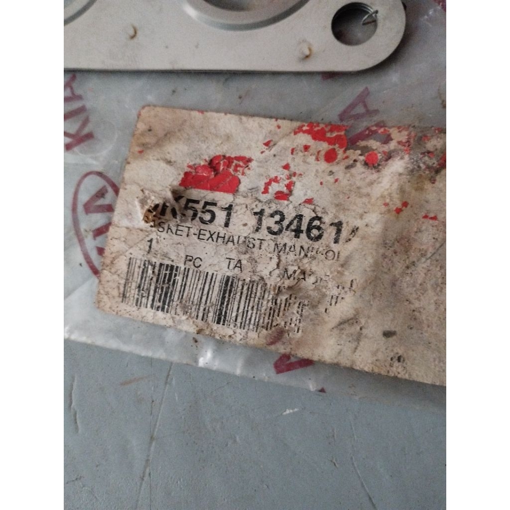 PAKING EXHAUTS KIA CARNIVAL DISEL