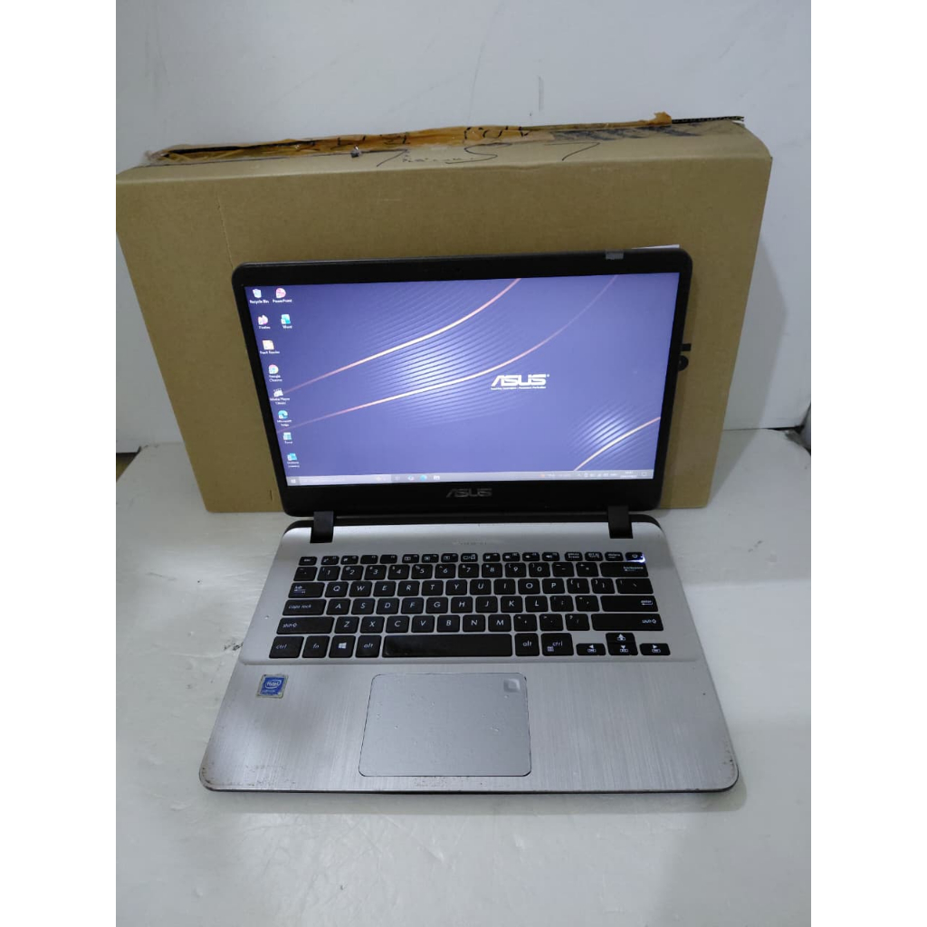 Intel N4000 Gemini Lake Laptop Dual Slot Storage Intel UHD Graphics 600 ASUS A407MA 4/256