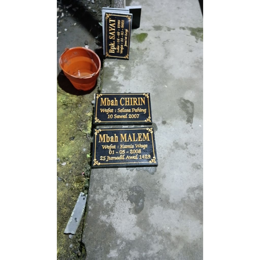Batu Nisan Granit 20x30cm plat nama nisan batu granit