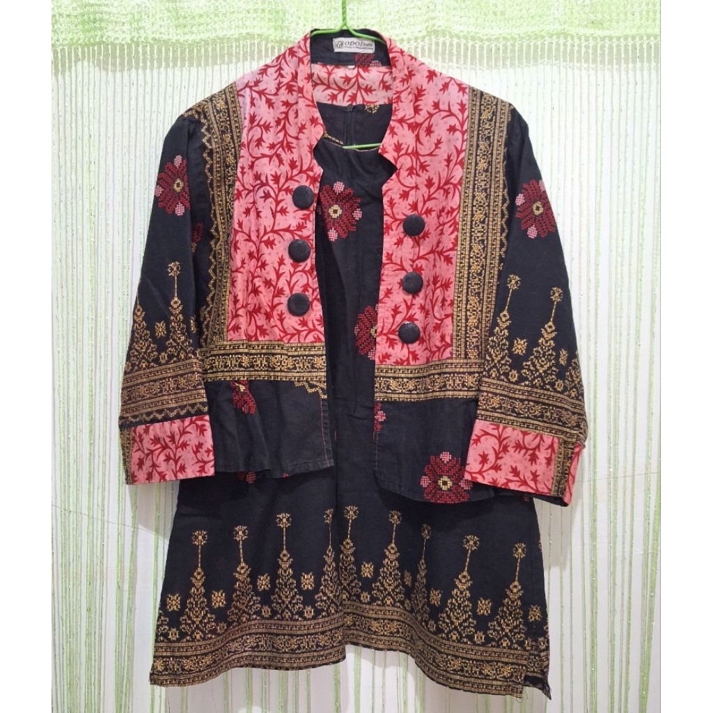 set atasan wanita batik merah hitam inner blazer lengan panjang